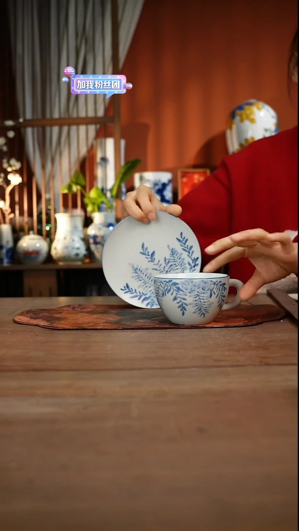 当代高温釉下彩手绘陶瓷餐具
