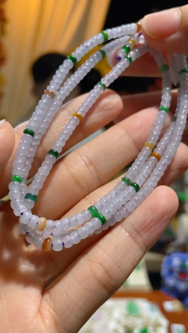 翡翠未镶嵌颈饰项链