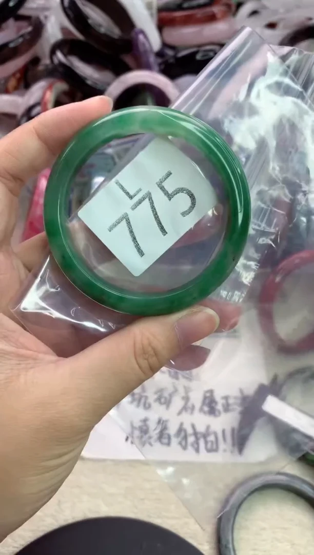 未镶嵌手镯水晶L775-52