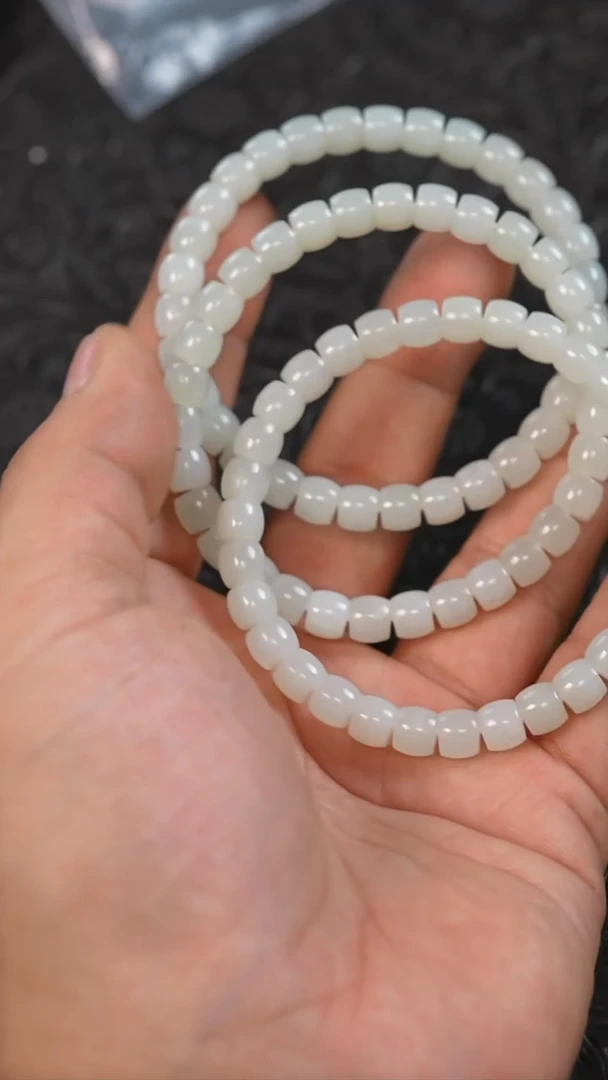 未镶嵌手串和田玉多样性发一件18