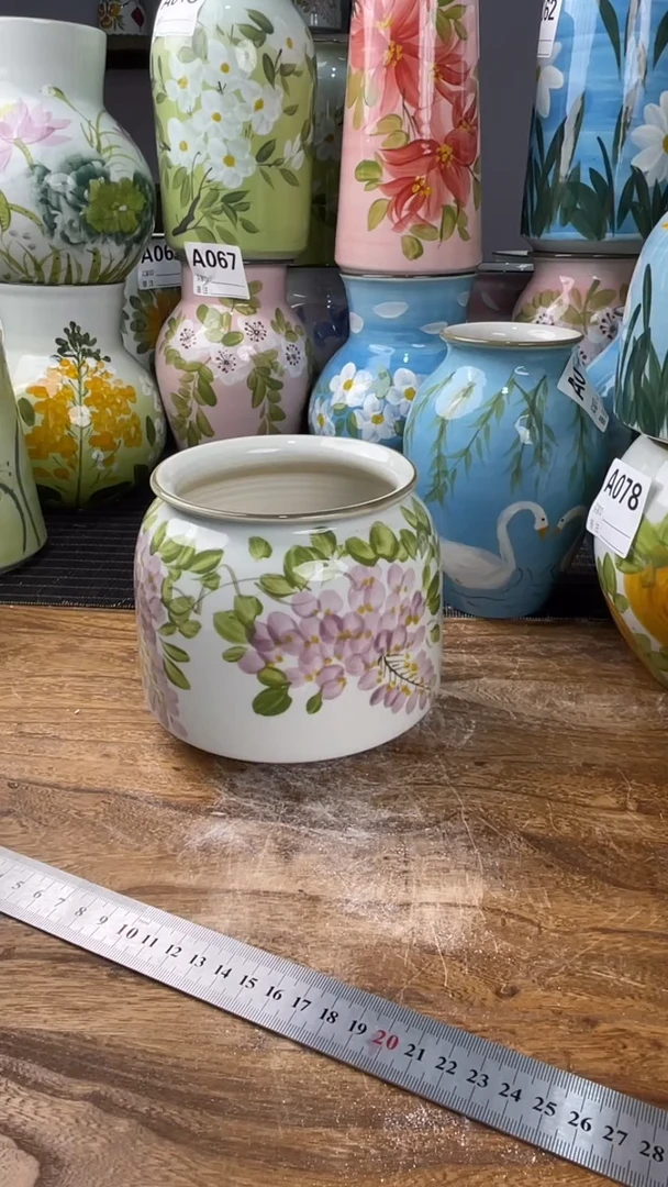 摆件景德镇手绘花瓶