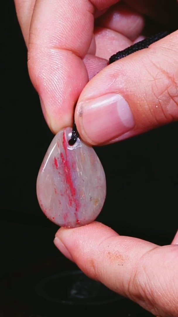 昌化石昌化鸡血石