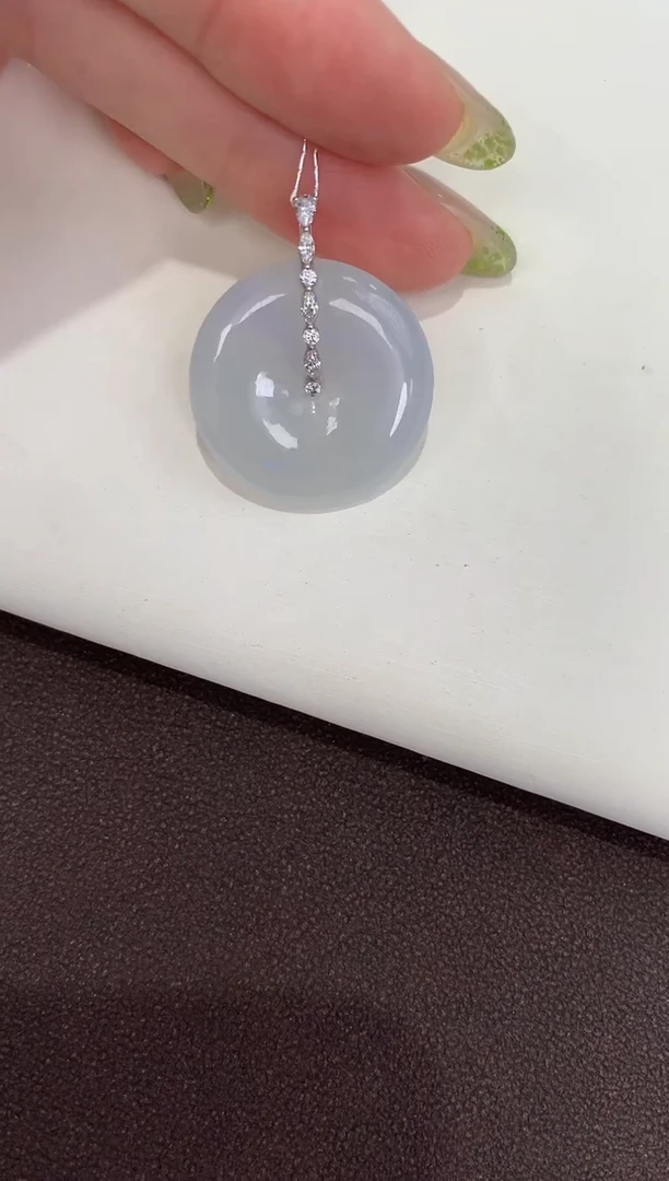 颈饰18K金镶嵌翡翠天然缅甸a货翡翠