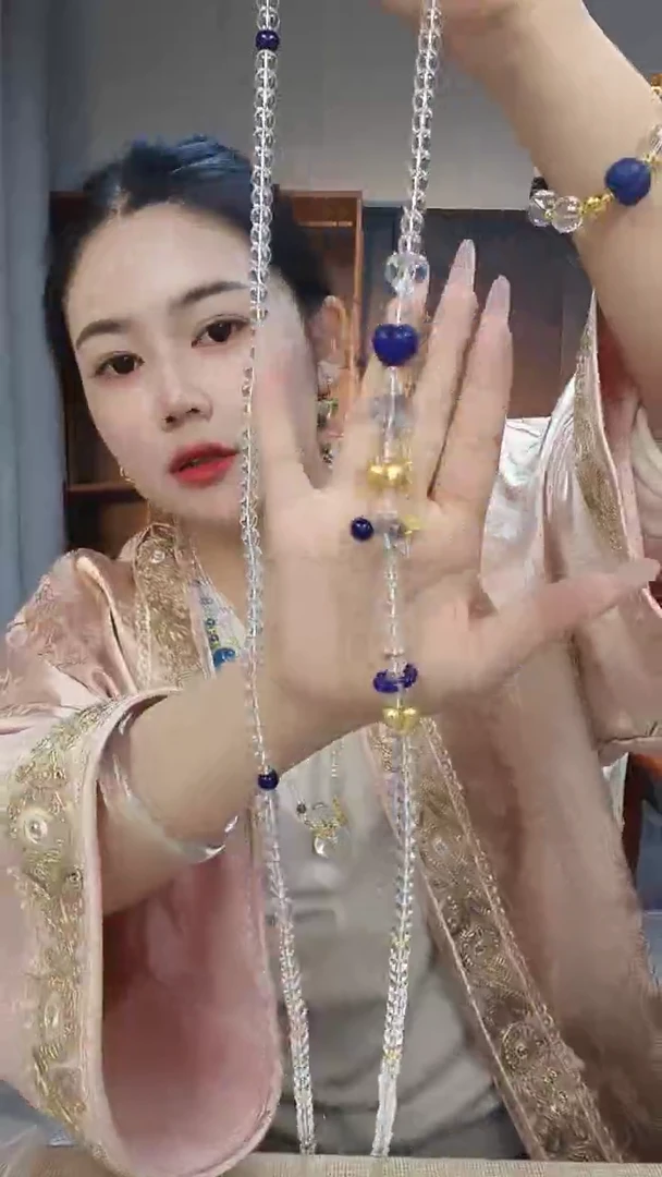 无非金属卡西百露穿搭饰品