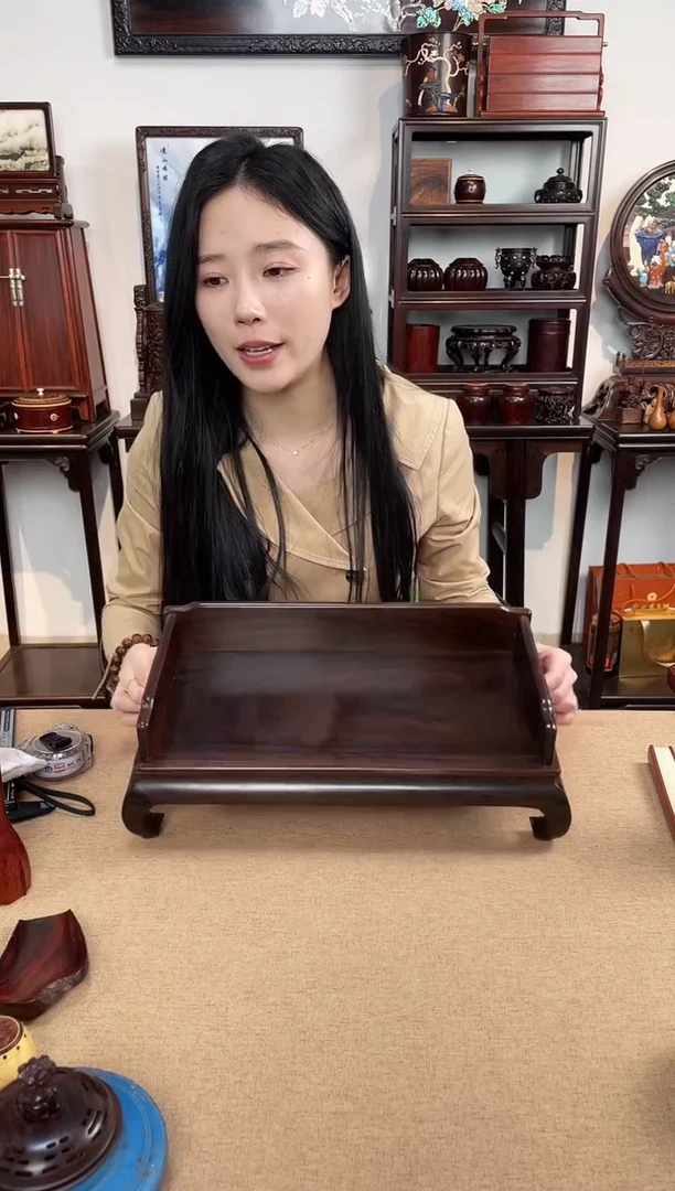 红酸枝木类成套家具罗汉床