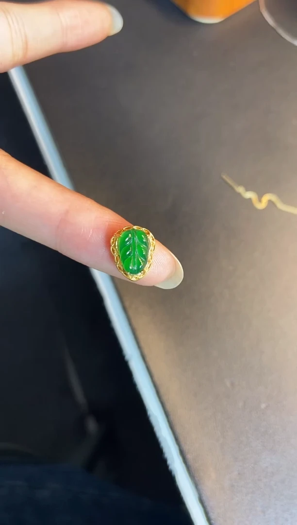 吊坠(不含链)银S925镶嵌翡翠1