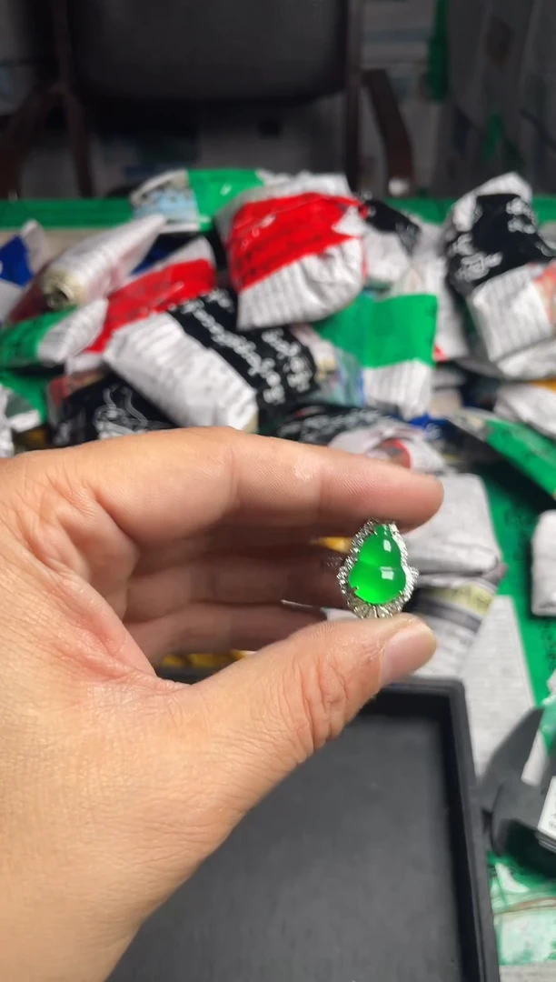 强 子 收 货GH-16