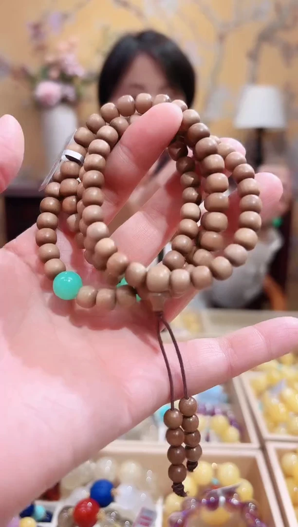 18K金镶嵌石英质玉戒指澳玉设计了多宝万能链108