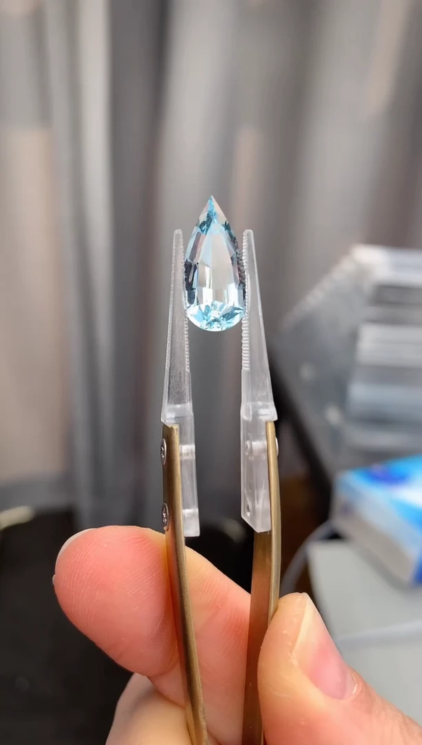 【闪购商品】海蓝宝石裸石未镶嵌4.2ct海蓝宝