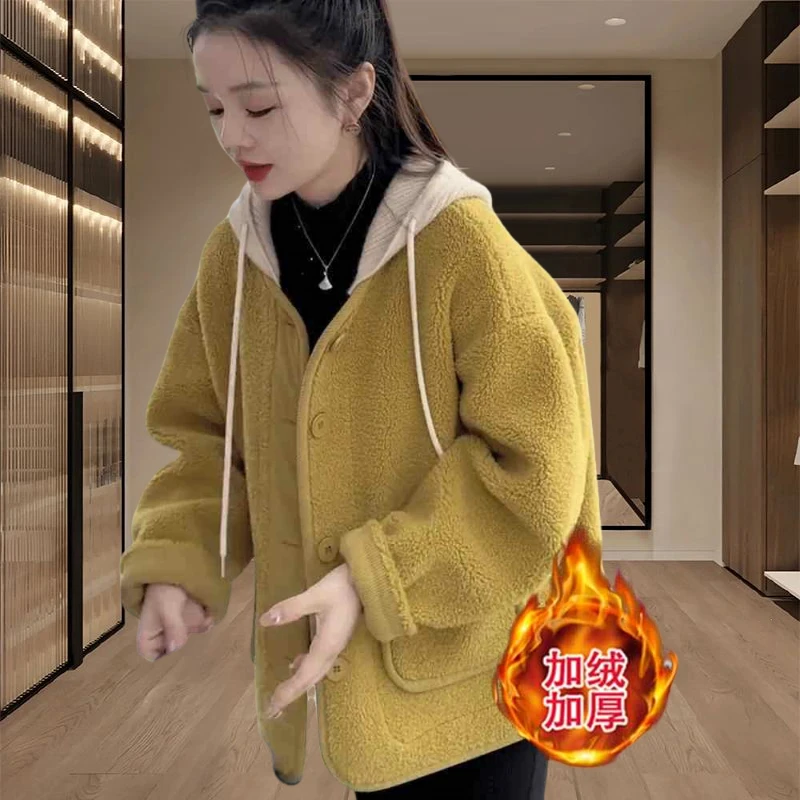 超好看独特漂亮外套女装2024秋冬新款加厚保暖连帽短外衣百搭休闲