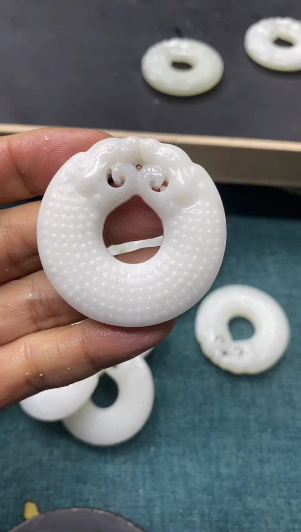 【闪购商品】和田玉吊坠未镶嵌吊坠拍一发一多样性发货