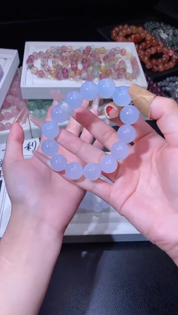 未镶嵌手链玛瑙/玉髓113.12蓝玉髓手串 多样性发其一