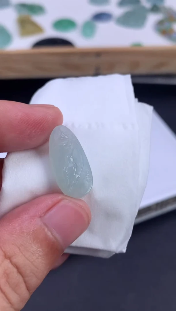 未镶嵌定制翡翠❁****?翡翠