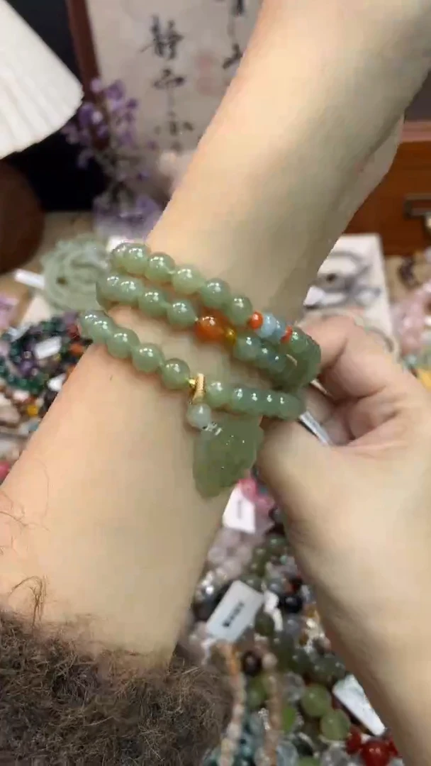 未镶嵌和田玉手饰103