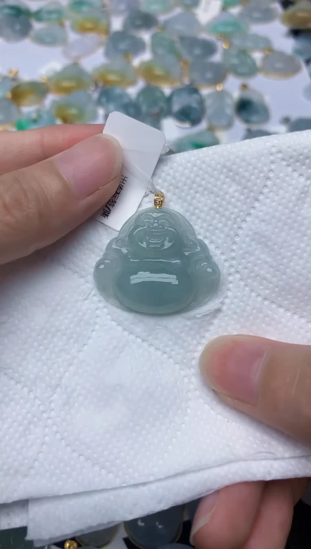 翡翠18K金镶嵌颈饰天然A货翡翠