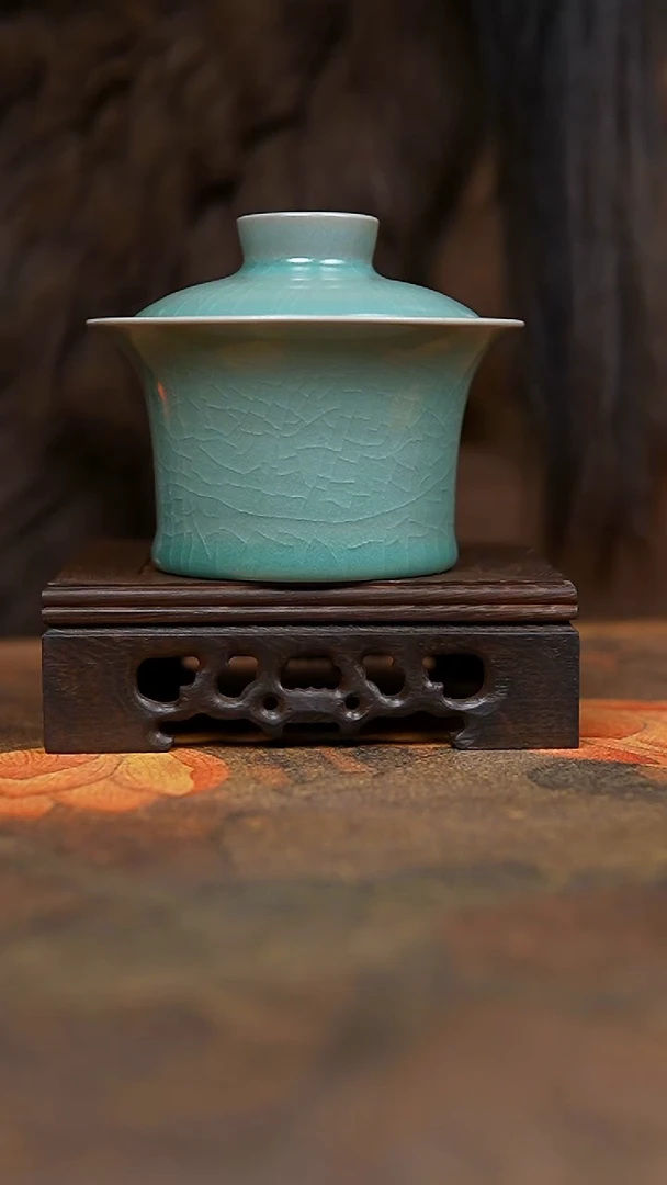 杯仿古翡翠绿釉两才天坛盖碗瑕孤品