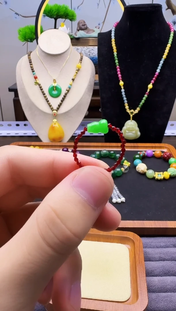 翡翠戒指14K金镶嵌J07