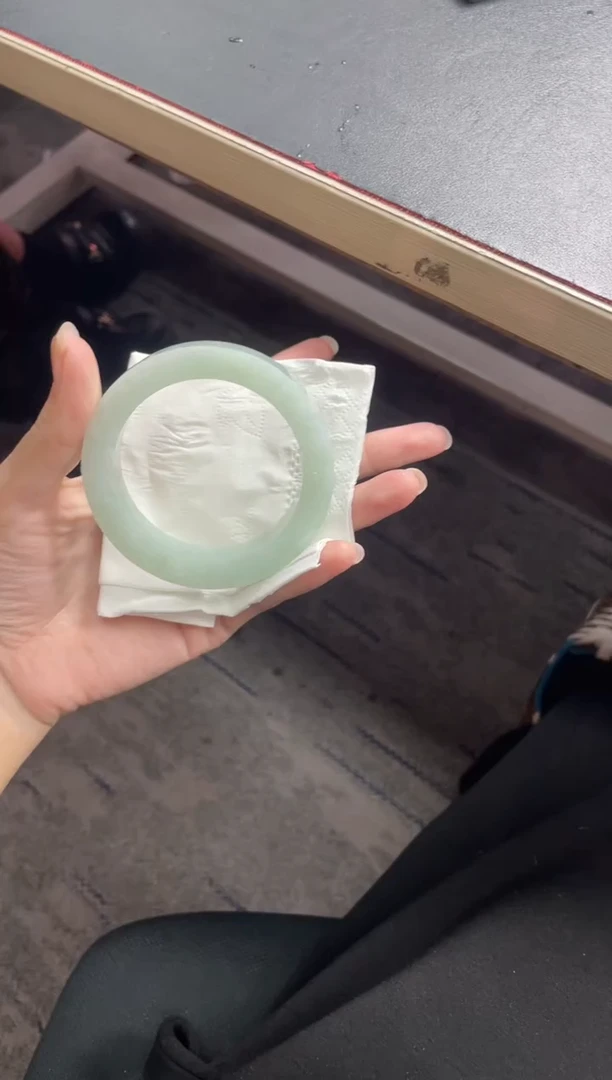 未镶嵌手镯定制翡翠流**埃定制手镯ADL1/DZS