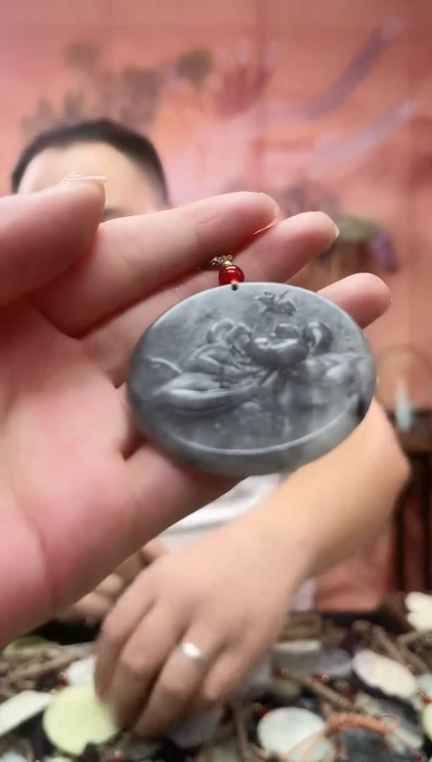 未镶嵌岫玉吊坠·