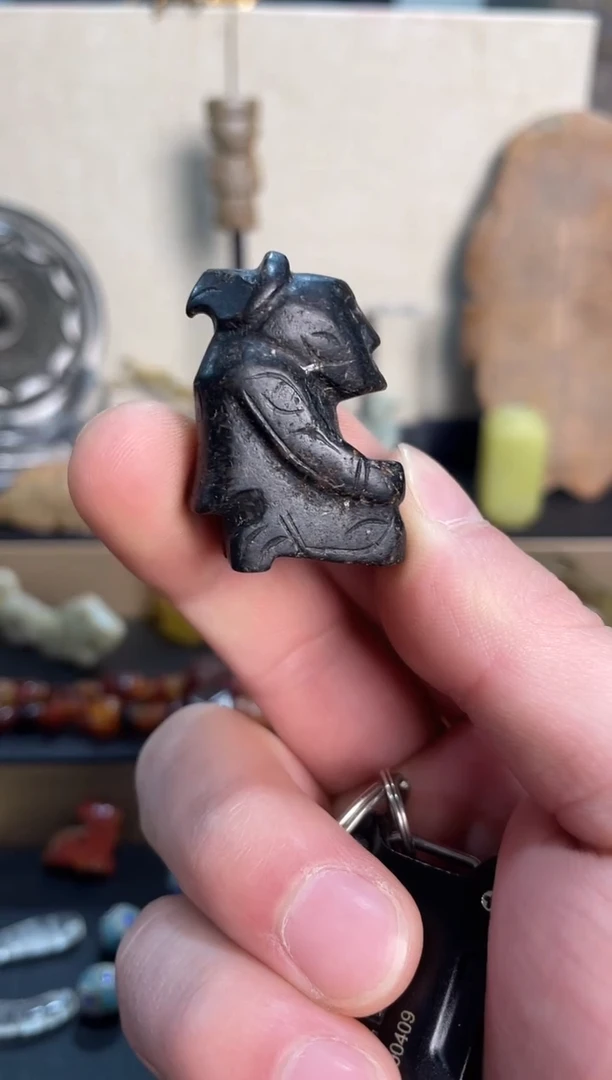 未镶嵌和田玉（糖玉）挂件1