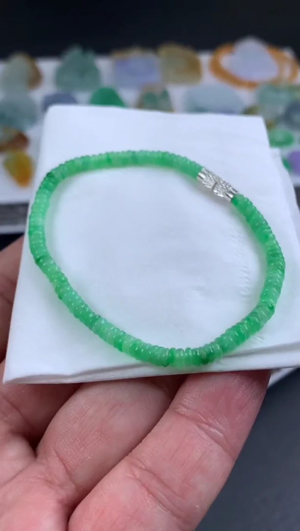 【闪购商品】翡翠手链未镶嵌翡翠