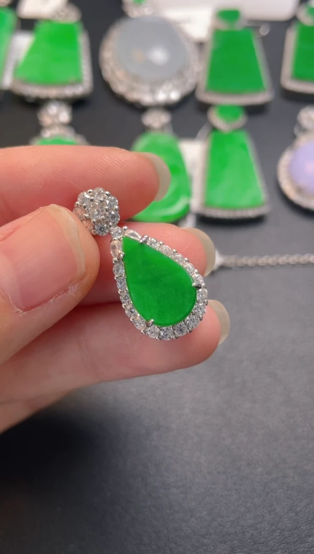 吊坠(不含链)银S925镶嵌翡翠吊坠