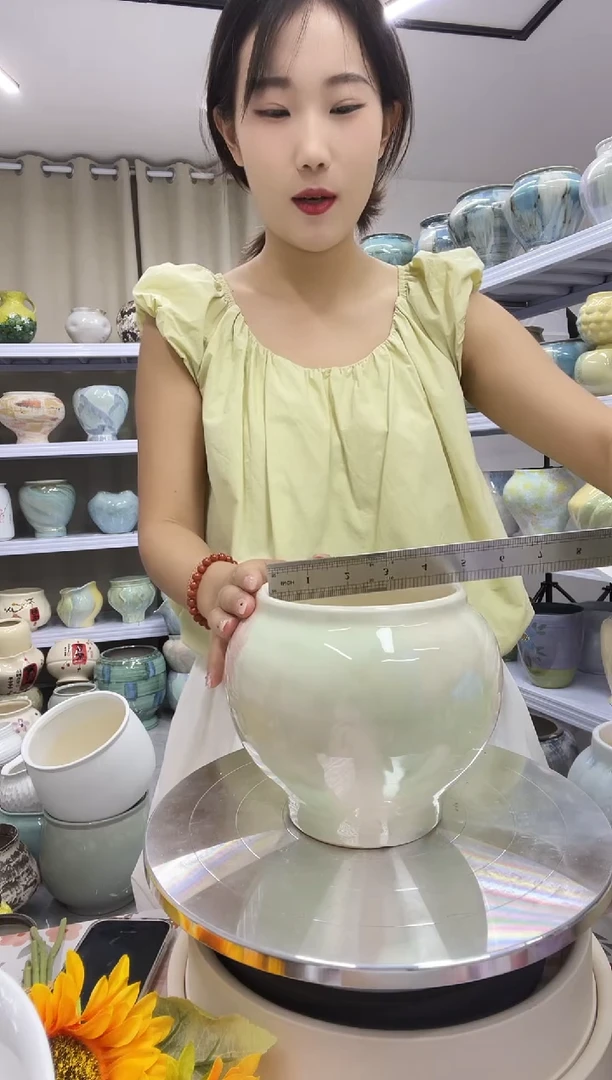 【  8.29  陶瓷花盆   】