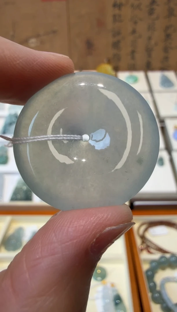 翡翠挂件未镶嵌A货翡翠多样性孤品