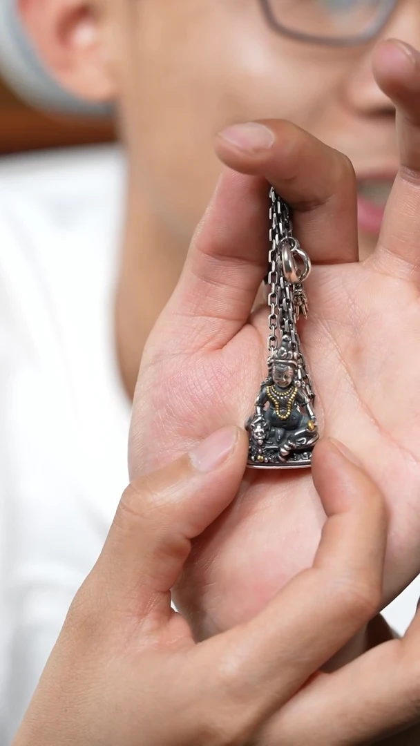 【闪购商品】诺拉（多样性发货，发其一）