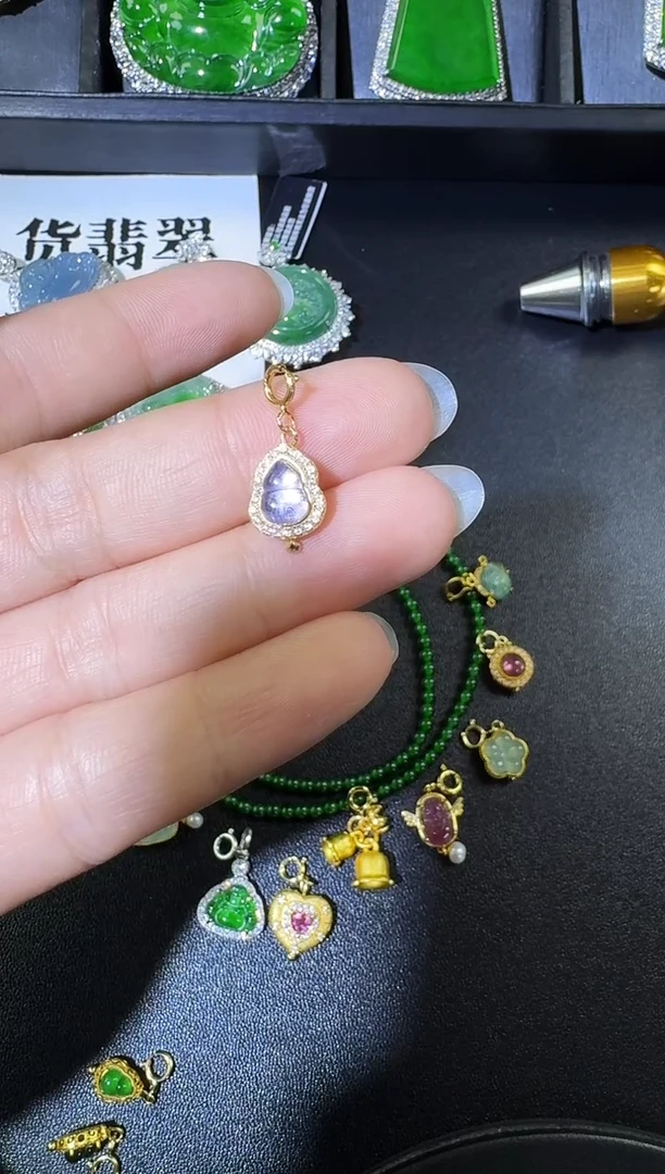 【闪购商品】翡翠吊坠(不含链)银S925镶嵌多宝