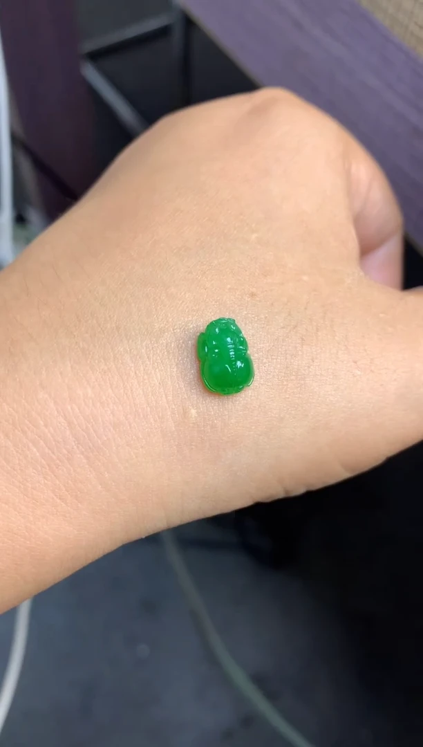 未镶嵌定制翡翠佐****店毛货