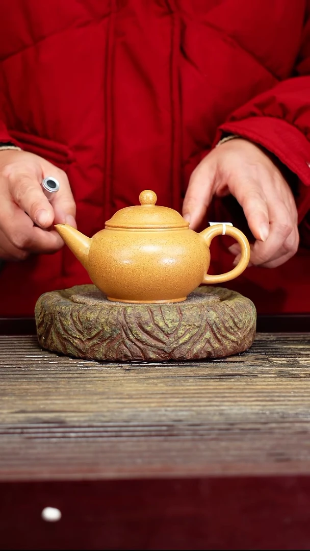宜兴原矿紫砂壶茶壶宜兴原矿紫砂壶茶壶180C