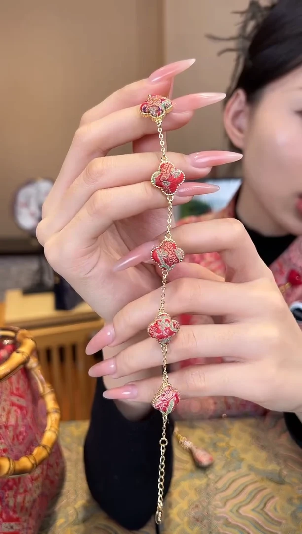 刺绣上久楷宋锦手链