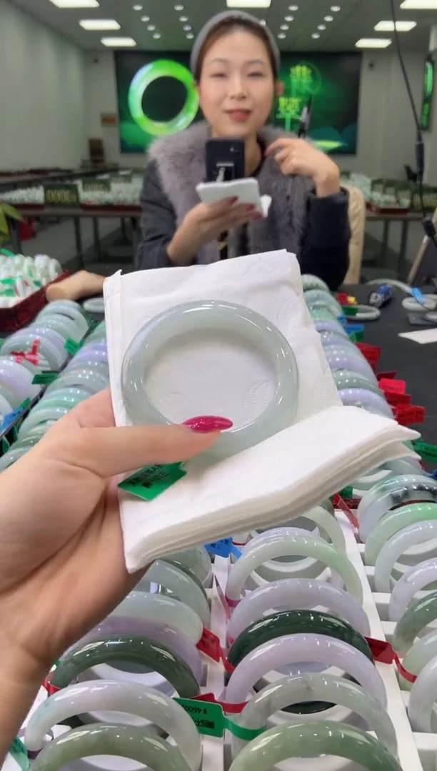 未镶嵌手镯翡翠0058361