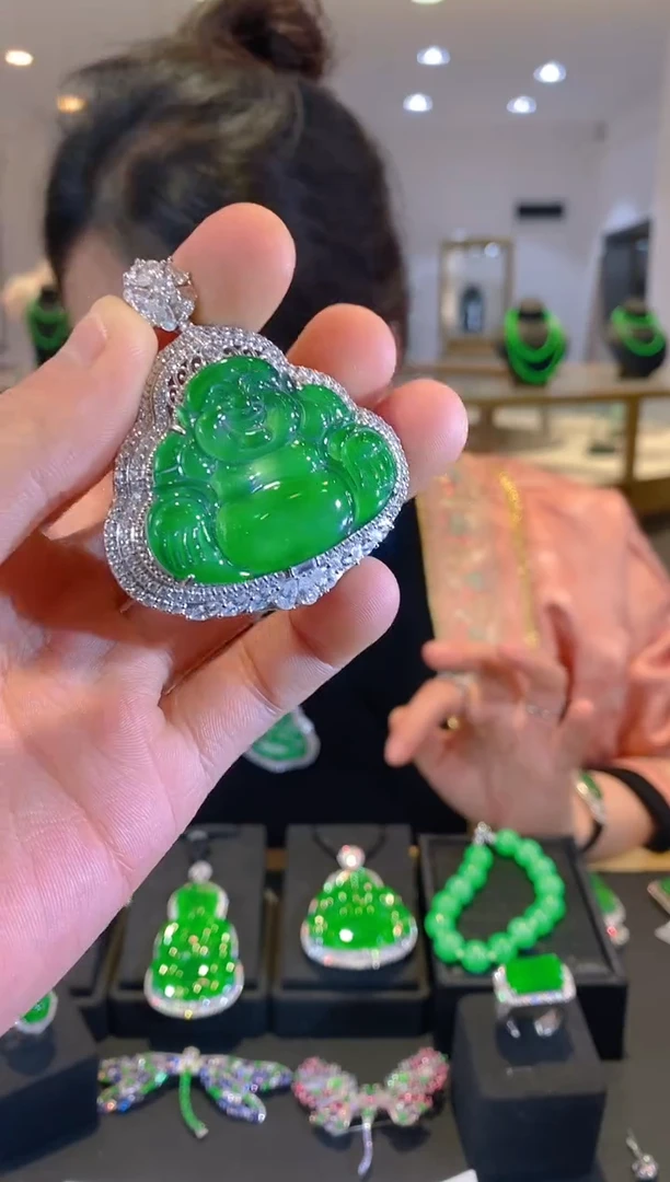 吊坠(赠链)银S925镶嵌翡翠翡翠a货多样性发