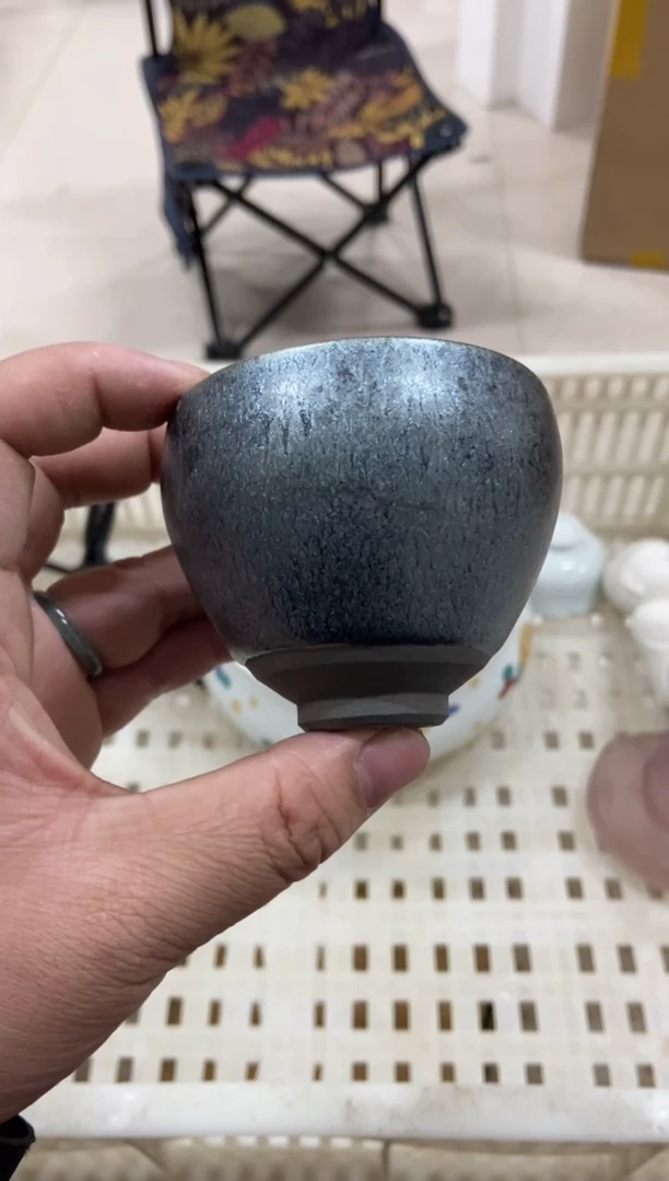 无运费险有瑕疵的摄影的产品有使用过的痕迹有点脏介意勿拍