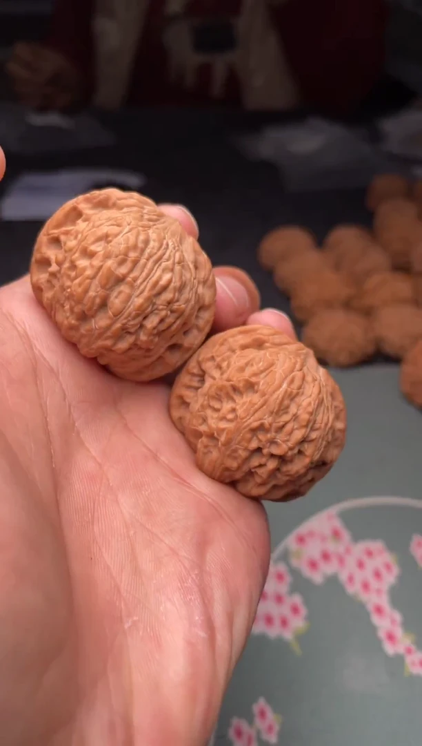 把件文玩核桃a206   泥鳅背39尺