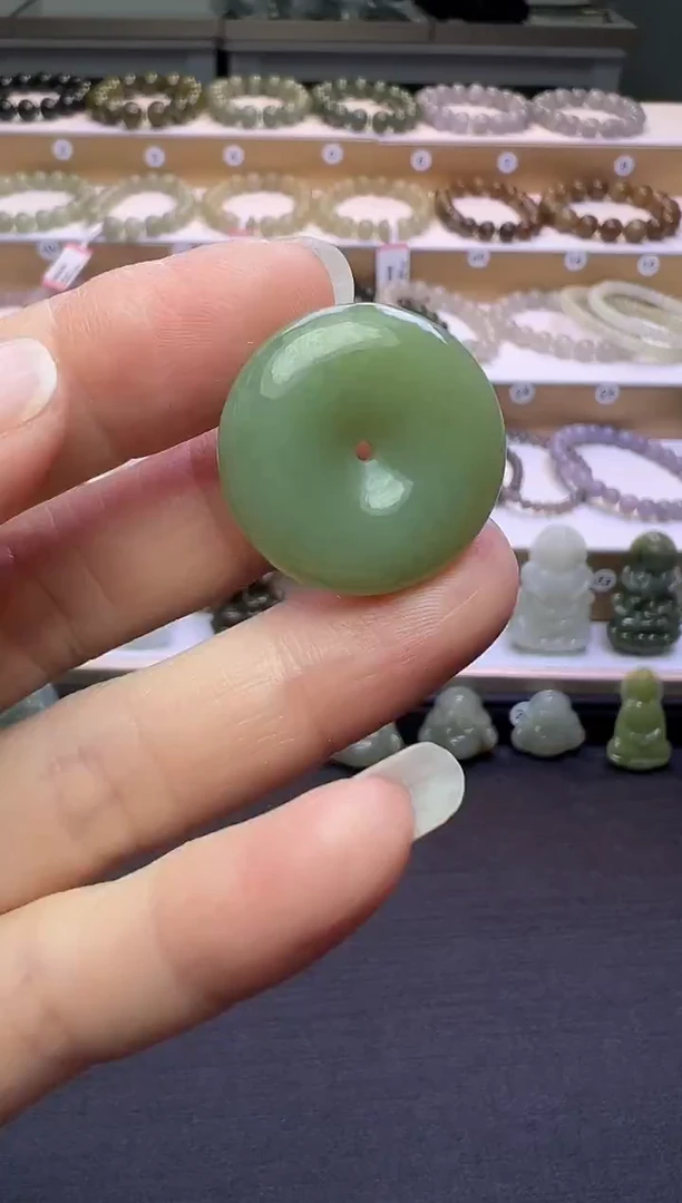 颈饰未镶嵌和田玉133号链接