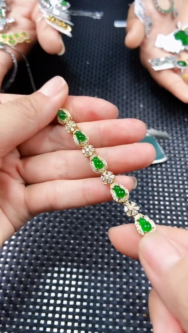 未镶嵌手链翡翠1111111111