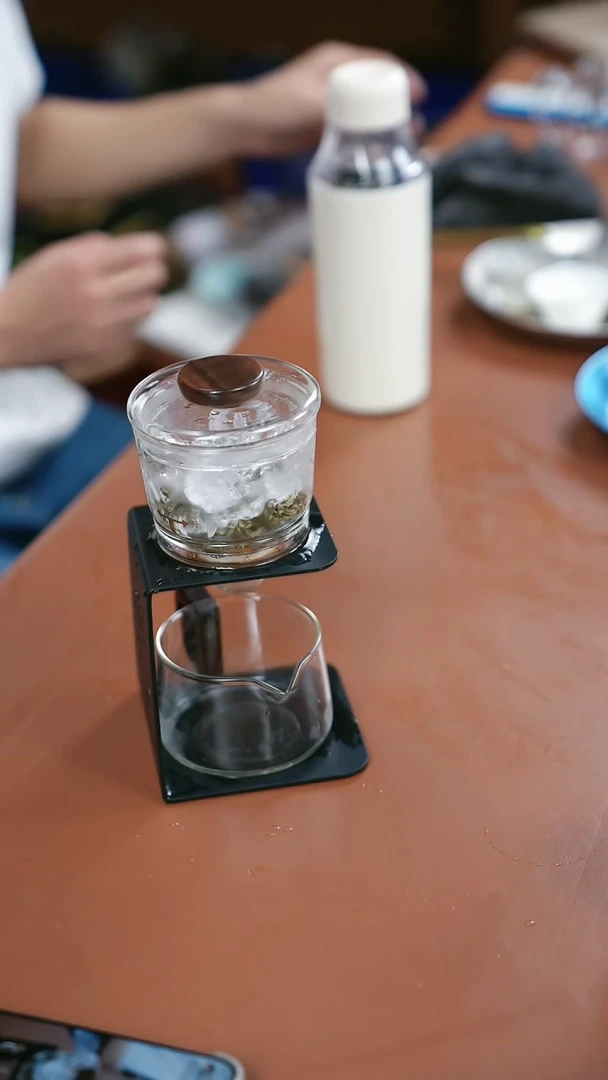 1辉哥粉丝福利 快乐泡茶器