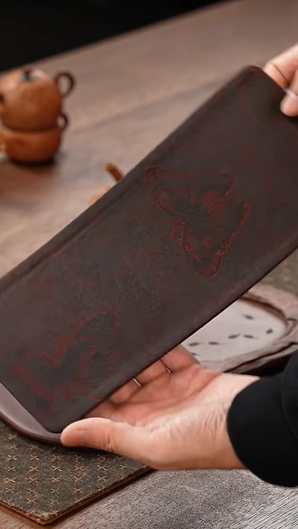 茶壶紫砂绯红蝶影