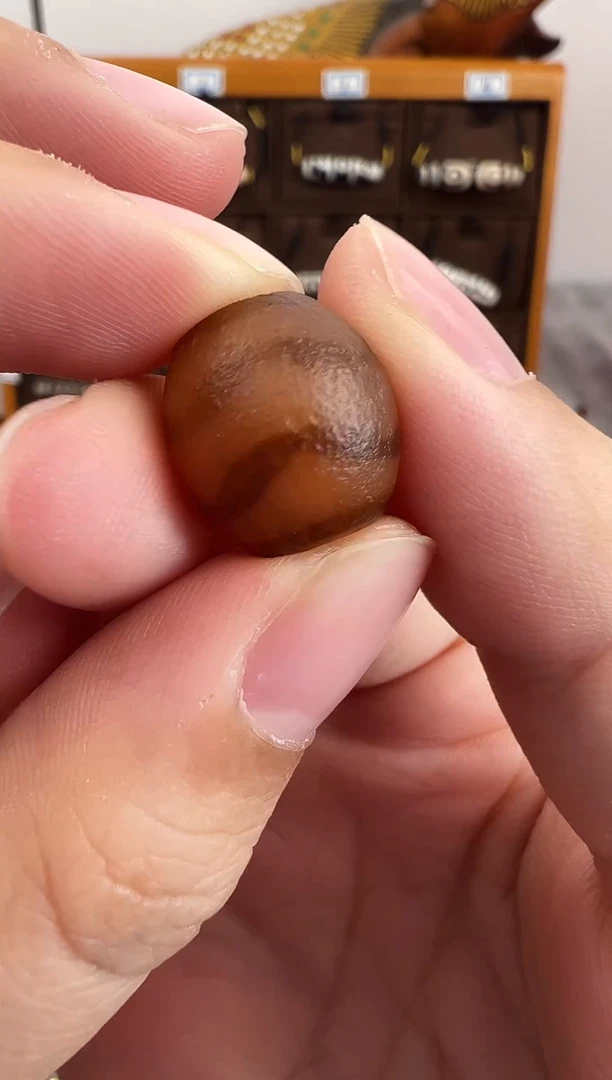 玛瑙/玉髓（覆膜）颈饰未镶嵌44微瑕随机发货