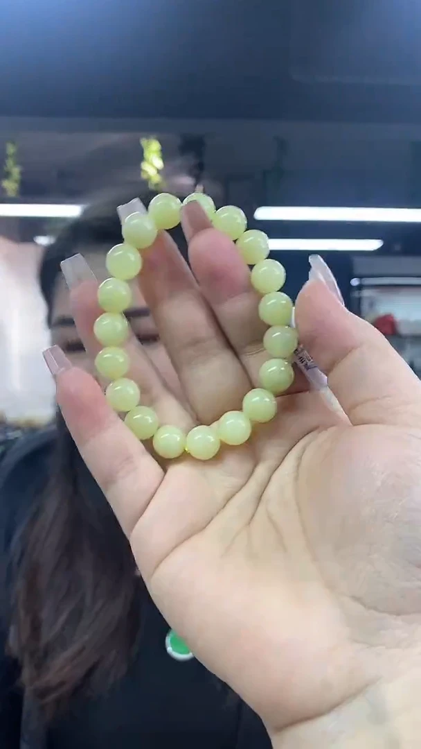 手串未镶嵌和田玉多样性发其一颜色微差