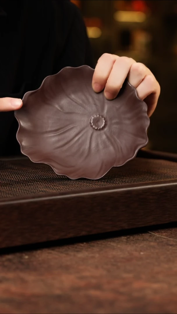 茶壶紫砂荷叶壶承