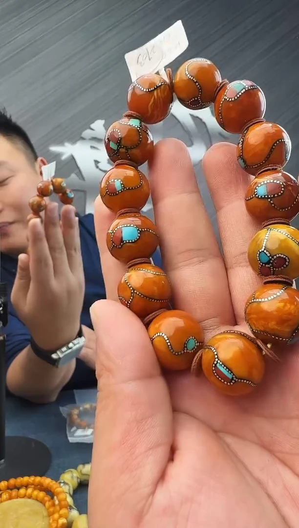 蜜蜡未镶嵌珠宝奇石假一罚十特级46，多样性发其一