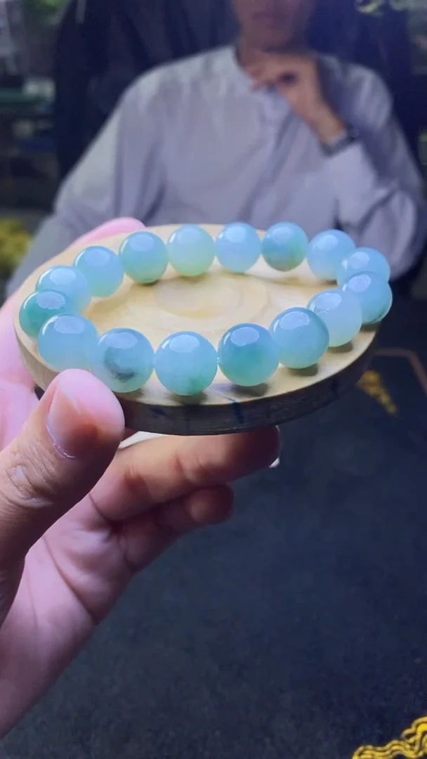 定制翡翠未镶嵌天然缅甸A货翡翠，多样性发货，拍一发一