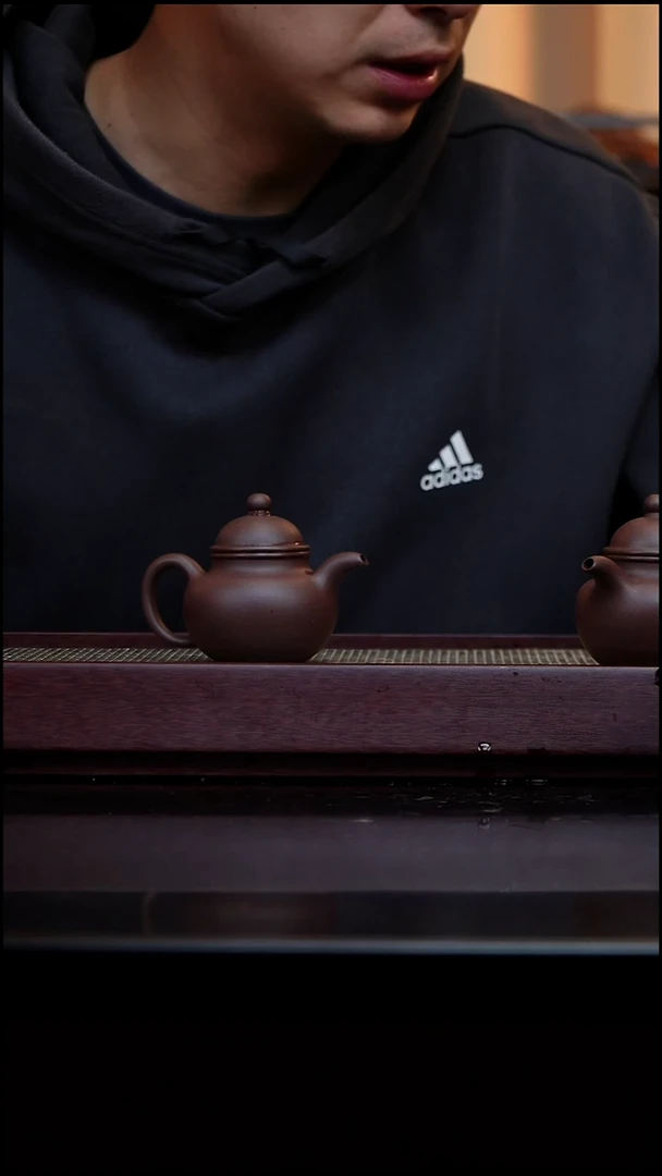 茶壶紫砂四号井紫泥-半手掇球120cc