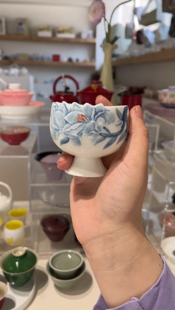 【闪购商品】青己-玉泥-雕刻玉兰-高足茶杯