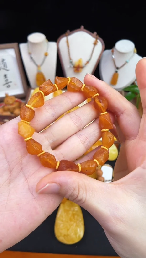 琥珀未镶嵌珠宝奇石柒月