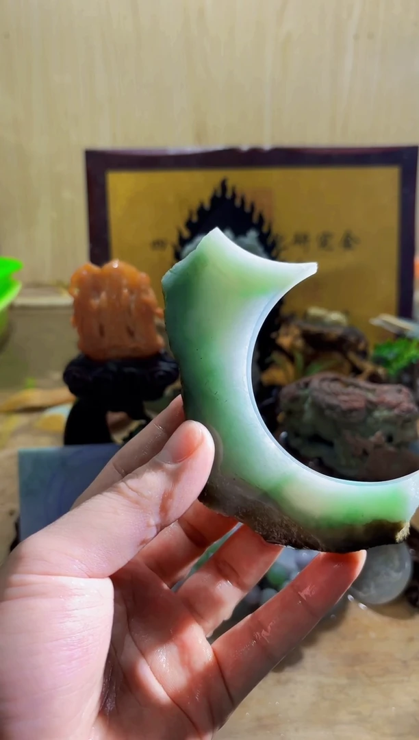 颈饰未镶嵌翡翠A货常星4560